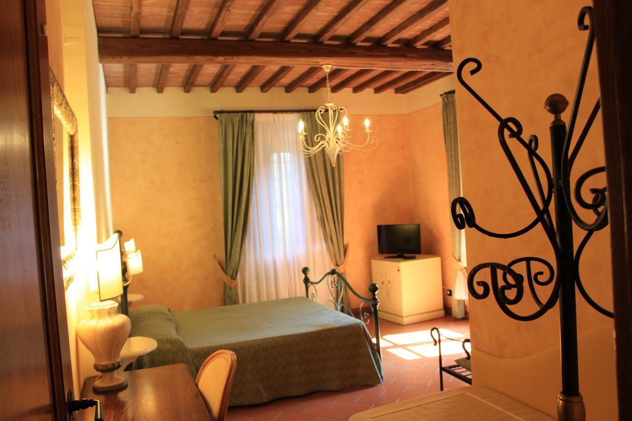 Il Colombaio Winery & Rooms Monteriggioni Bagian luar foto