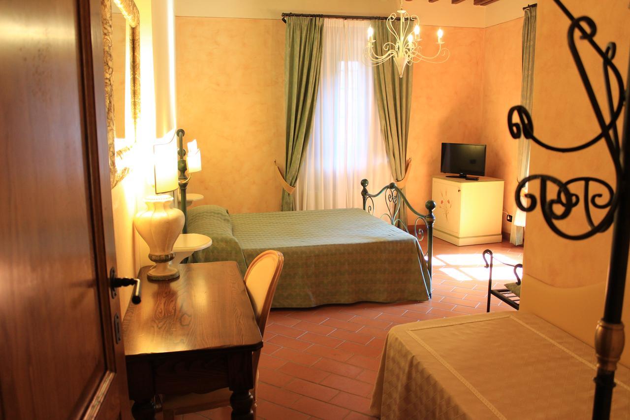 Il Colombaio Winery & Rooms Monteriggioni Bagian luar foto