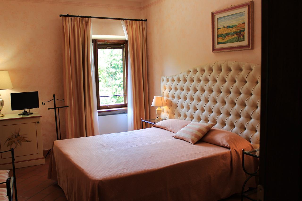 Il Colombaio Winery & Rooms Monteriggioni Bagian luar foto