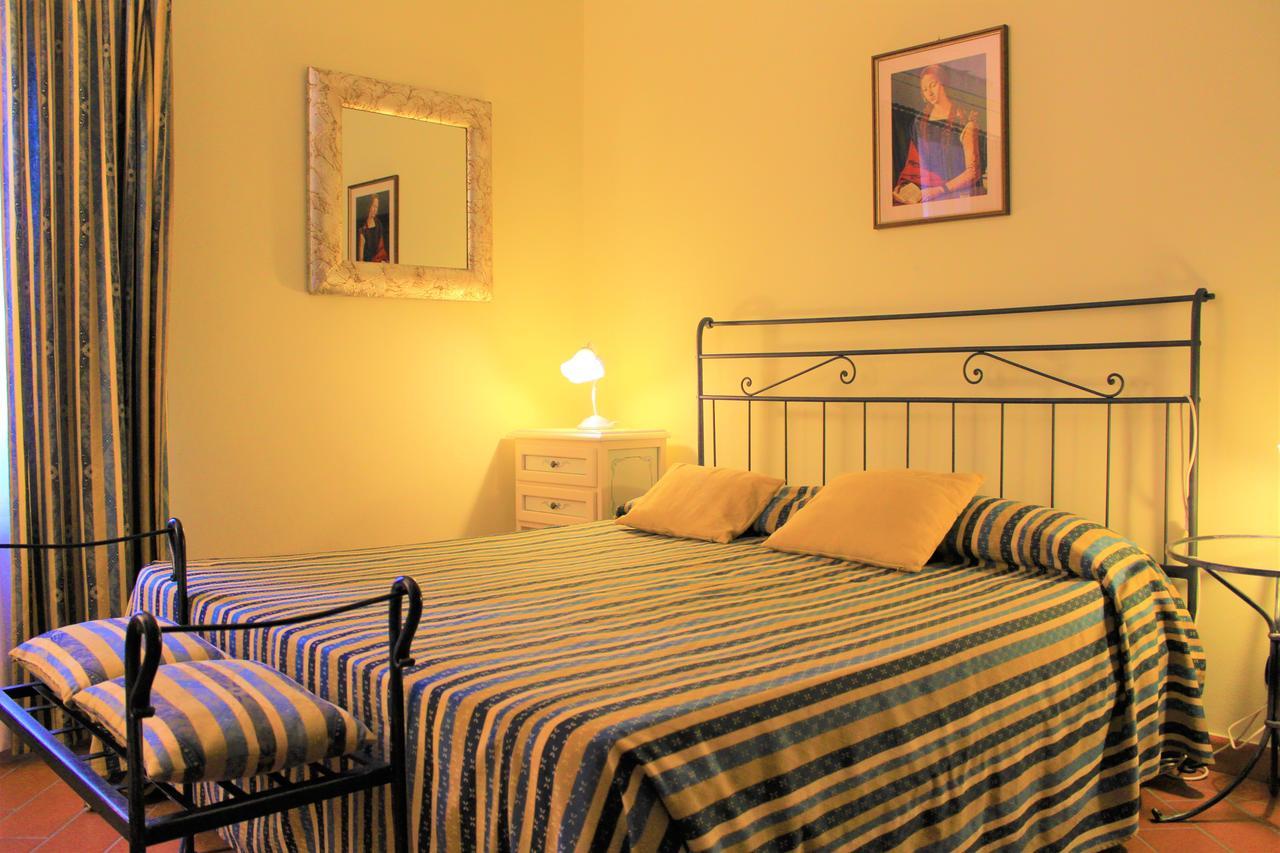 Il Colombaio Winery & Rooms Monteriggioni Bagian luar foto